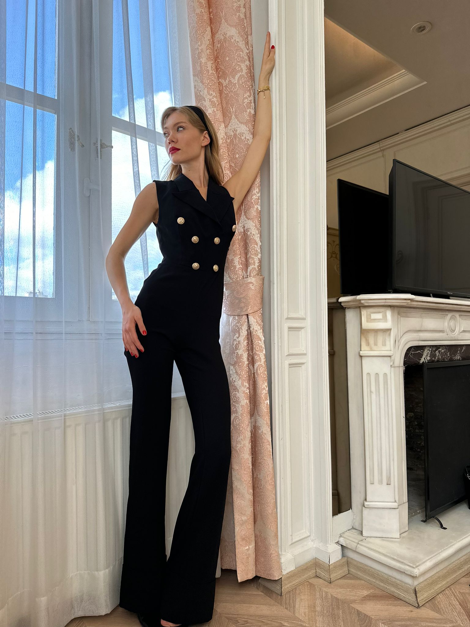 LA PALOMA JUMPSUIT IN BLACK