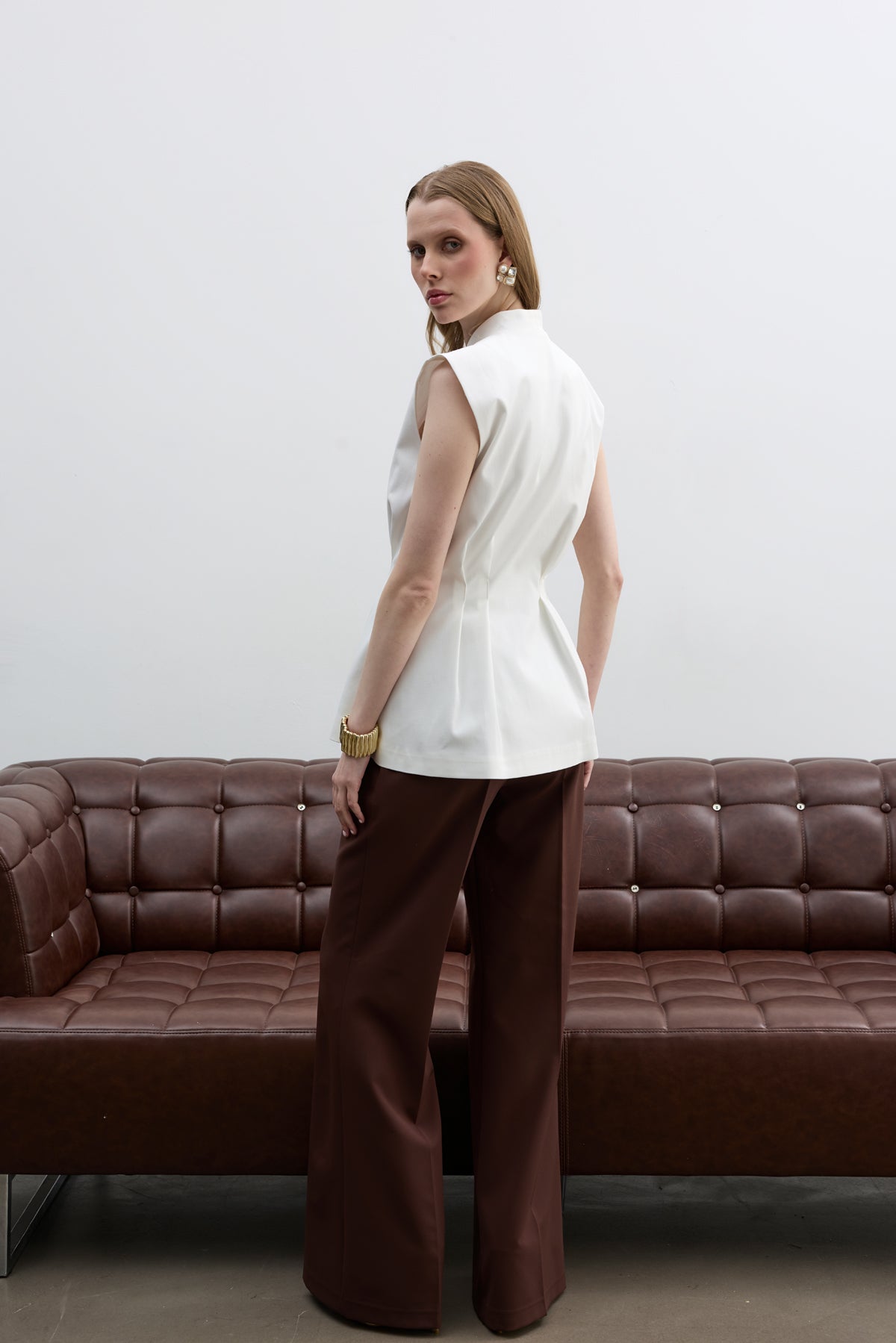 DEBORA OFF - BROWN SUITE