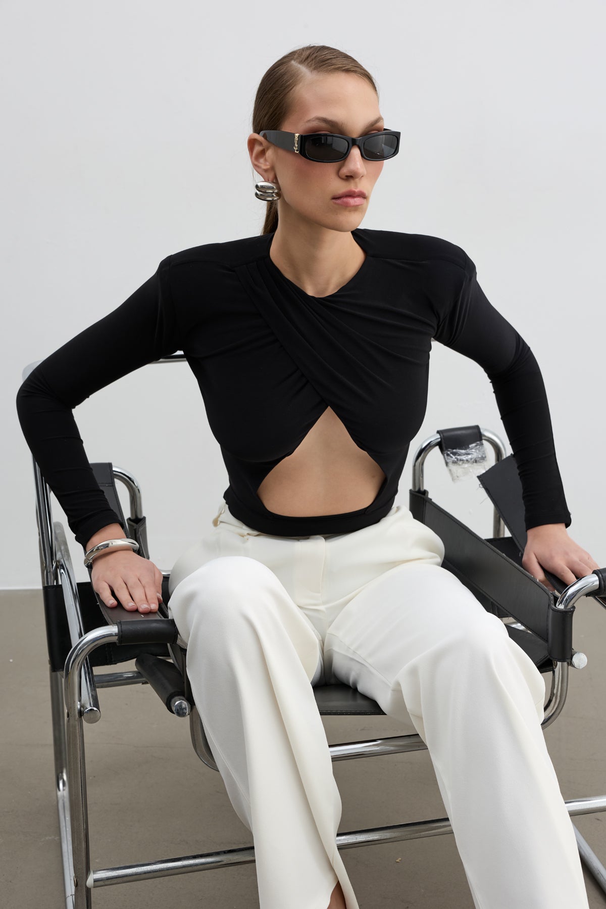 PAMELA SİYAH TOP